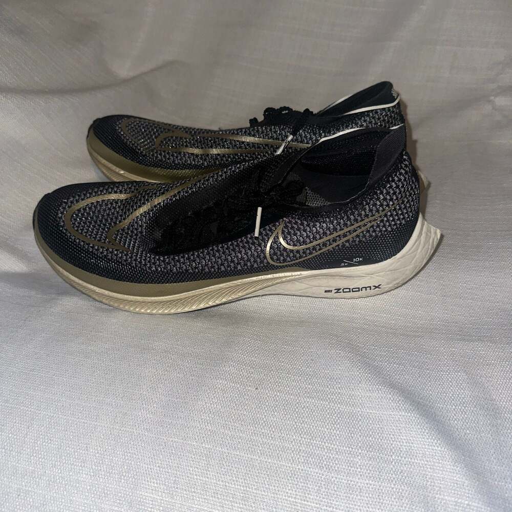 Nike ZoomX Streakfly Running Shoes Black Gold